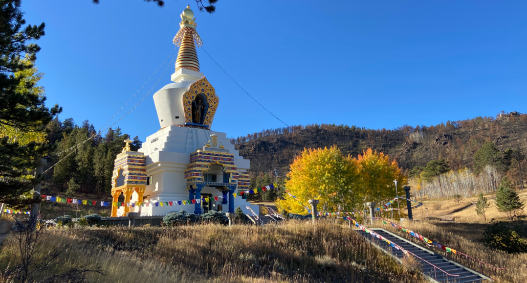 drala-mountain-great-stupa-autumn
