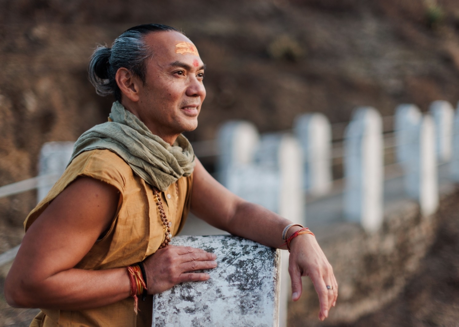 FREE ONLINE PROGRAM: Flow with Dasa Das: Movement, Breath, and Mantra