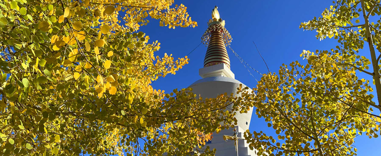 drala-mountain-silent-meditation-oct